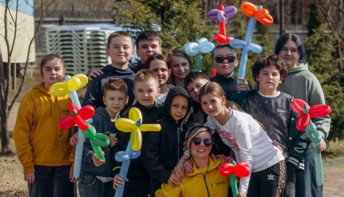 Announcement of open tender for the procurement of services of game practitioners and camp facilitators