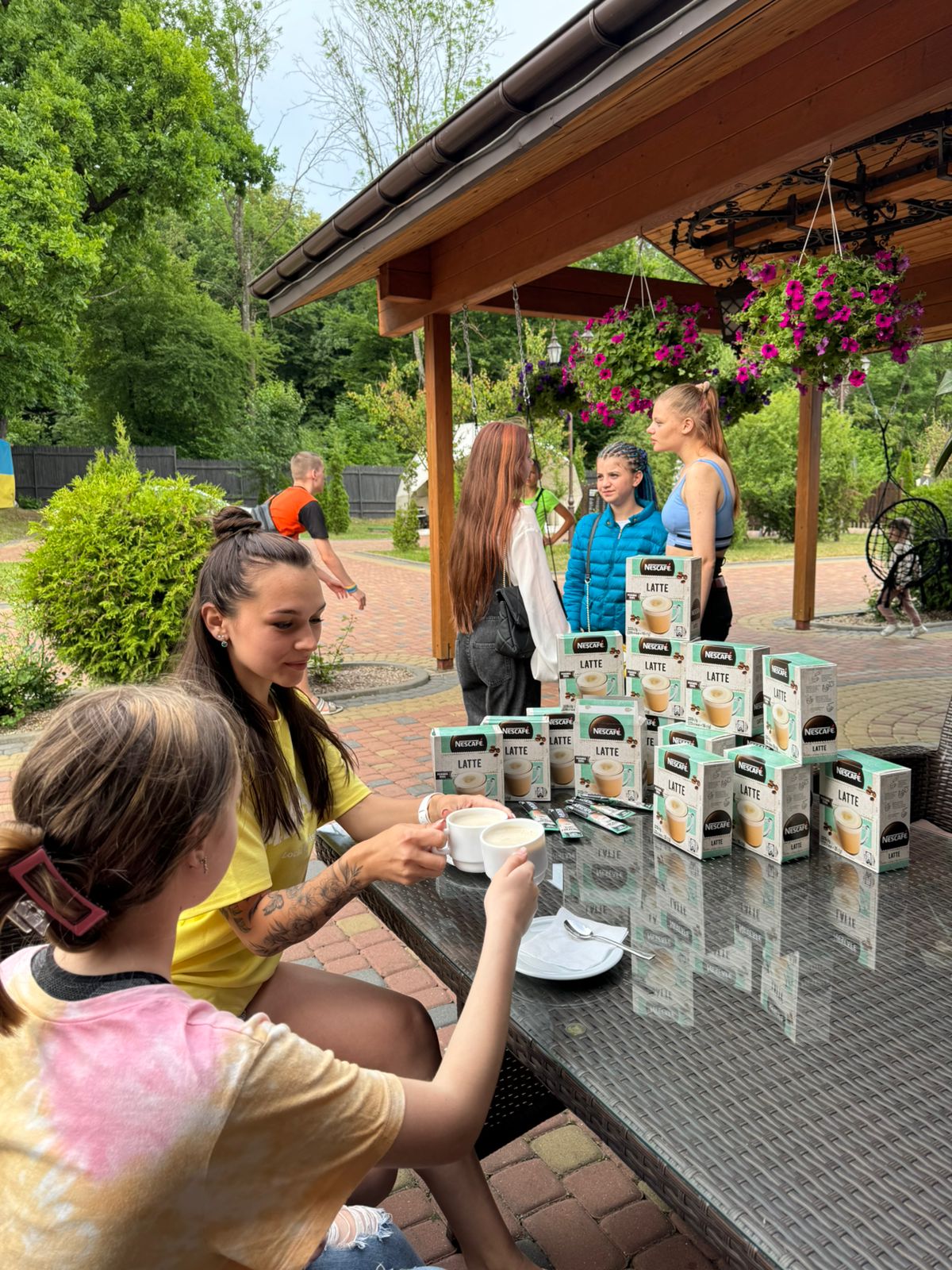 Гуманітарна допомога